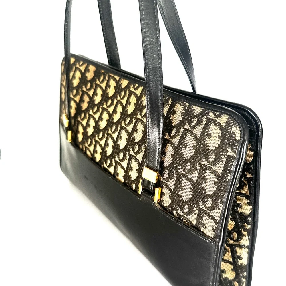 Christian Dior - Trotter Shoulder Bag - Picture 9 of 11